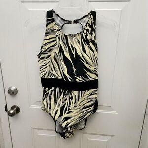 Jaclyn Smith Camo Style Print Swimsuit‎  Plus Size 18